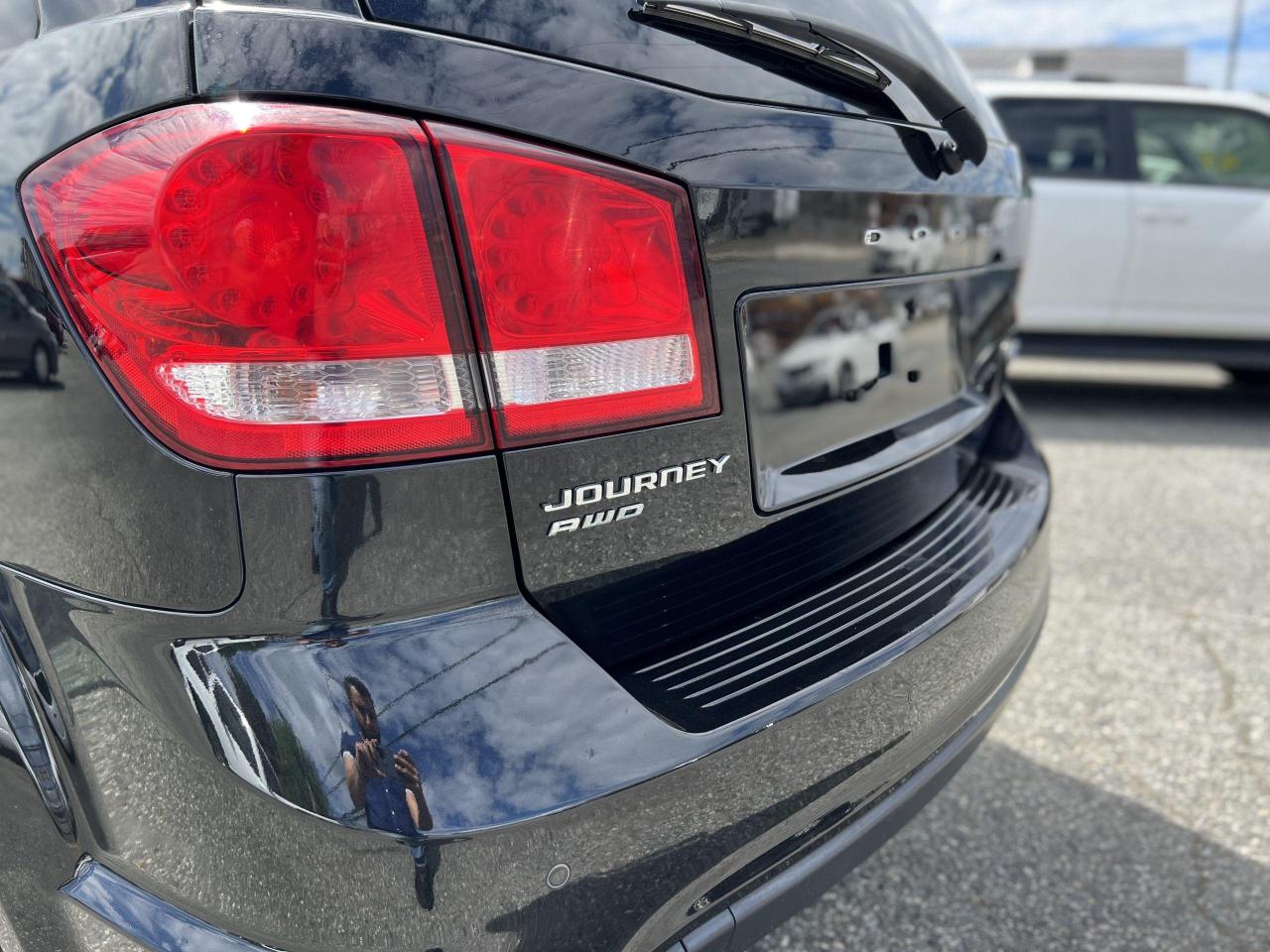 2013 Dodge Journey R/T AWD - Photo #15