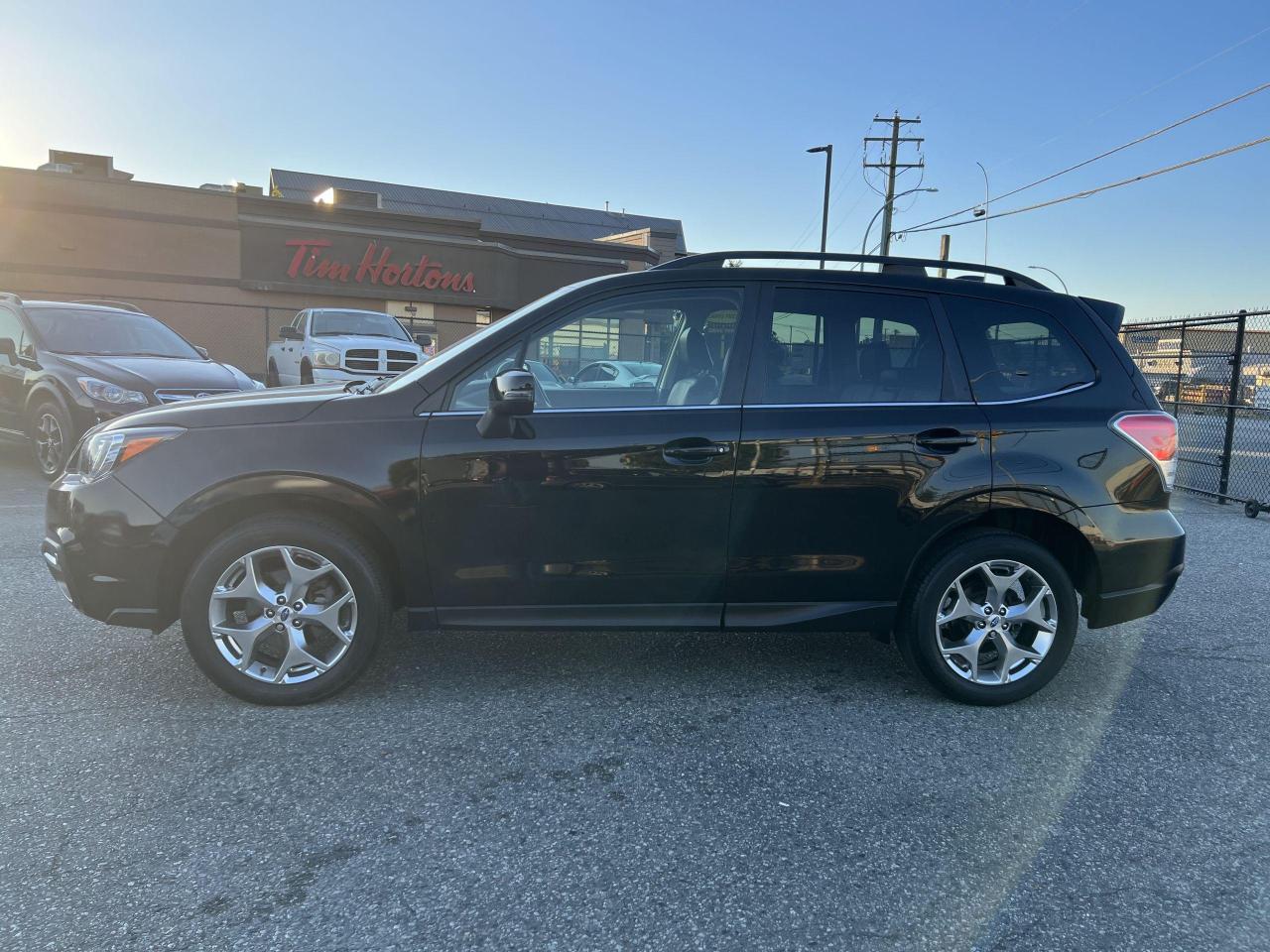 2018 Subaru Forester 2.5i Limited CVT w/EyeSight Pkg - Photo #6