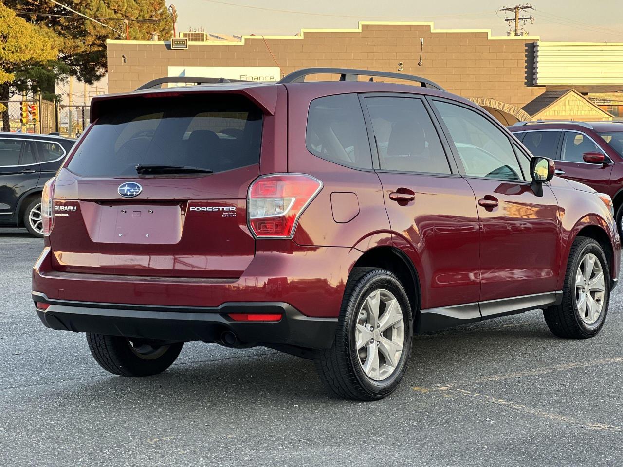 2015 Subaru Forester 5dr Wgn CVT 2.5i Touring - Photo #7