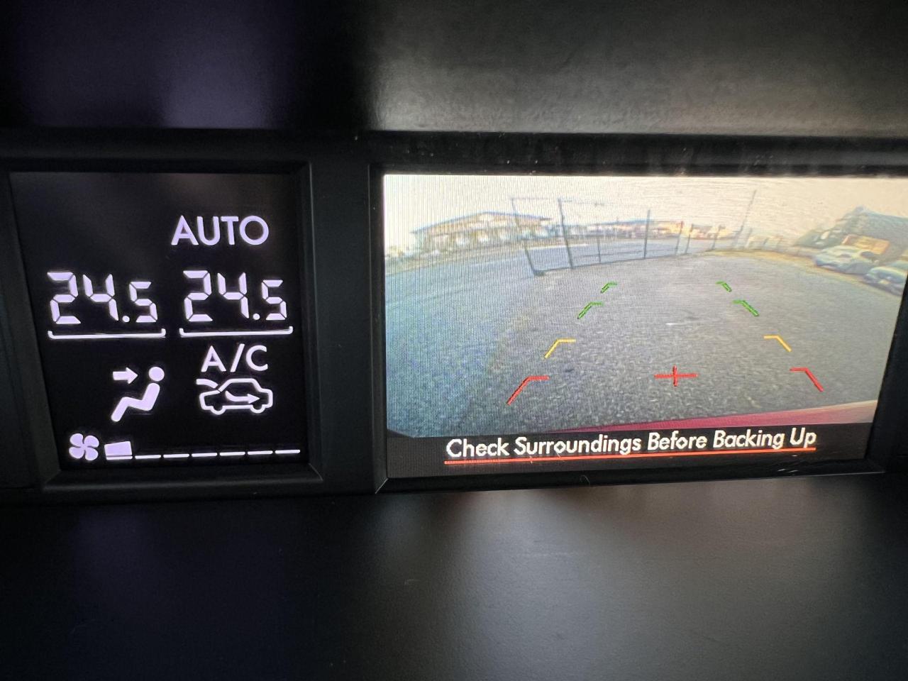 2015 Subaru Forester 5dr Wgn CVT 2.5i Touring - Photo #15
