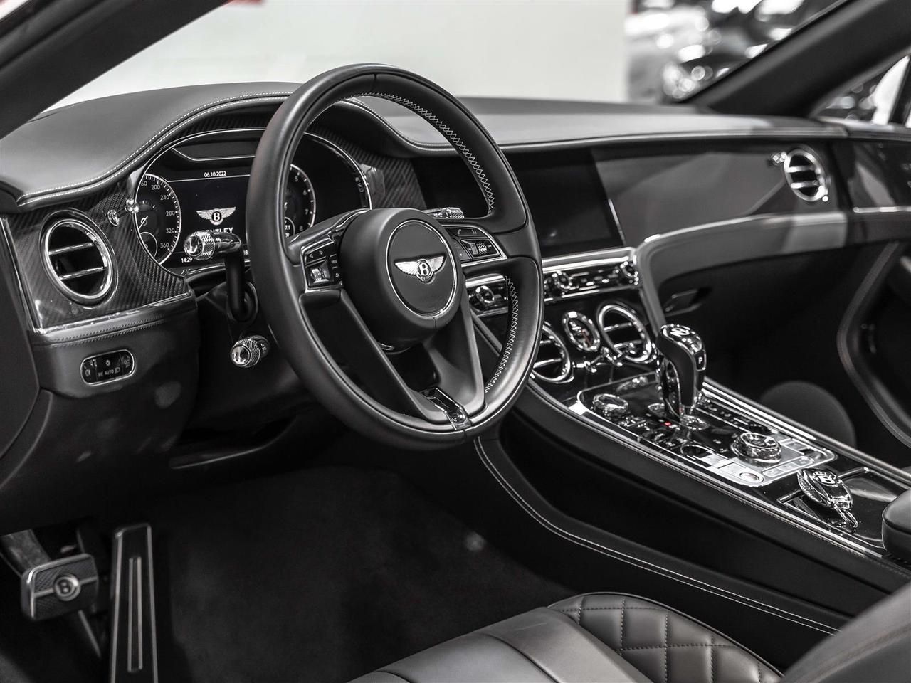 2020 Bentley Continental GT Continental GTC|Accident Free|Canadian Vehicle|Carbon Fiber Interior Trim Photo