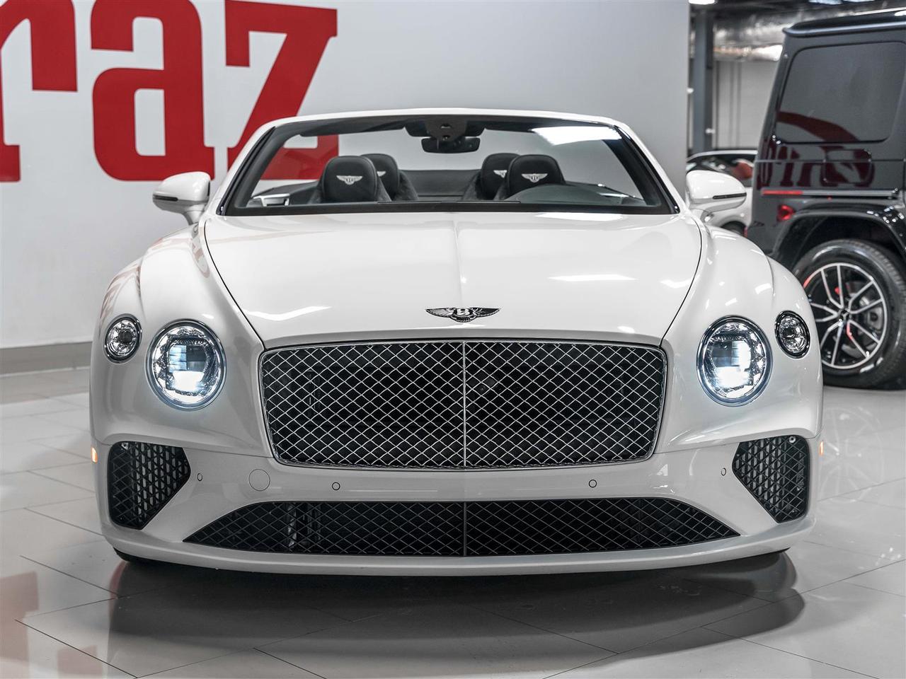 2020 Bentley Continental GT Continental GTC|Accident Free|Canadian Vehicle|Carbon Fiber Interior Trim Photo