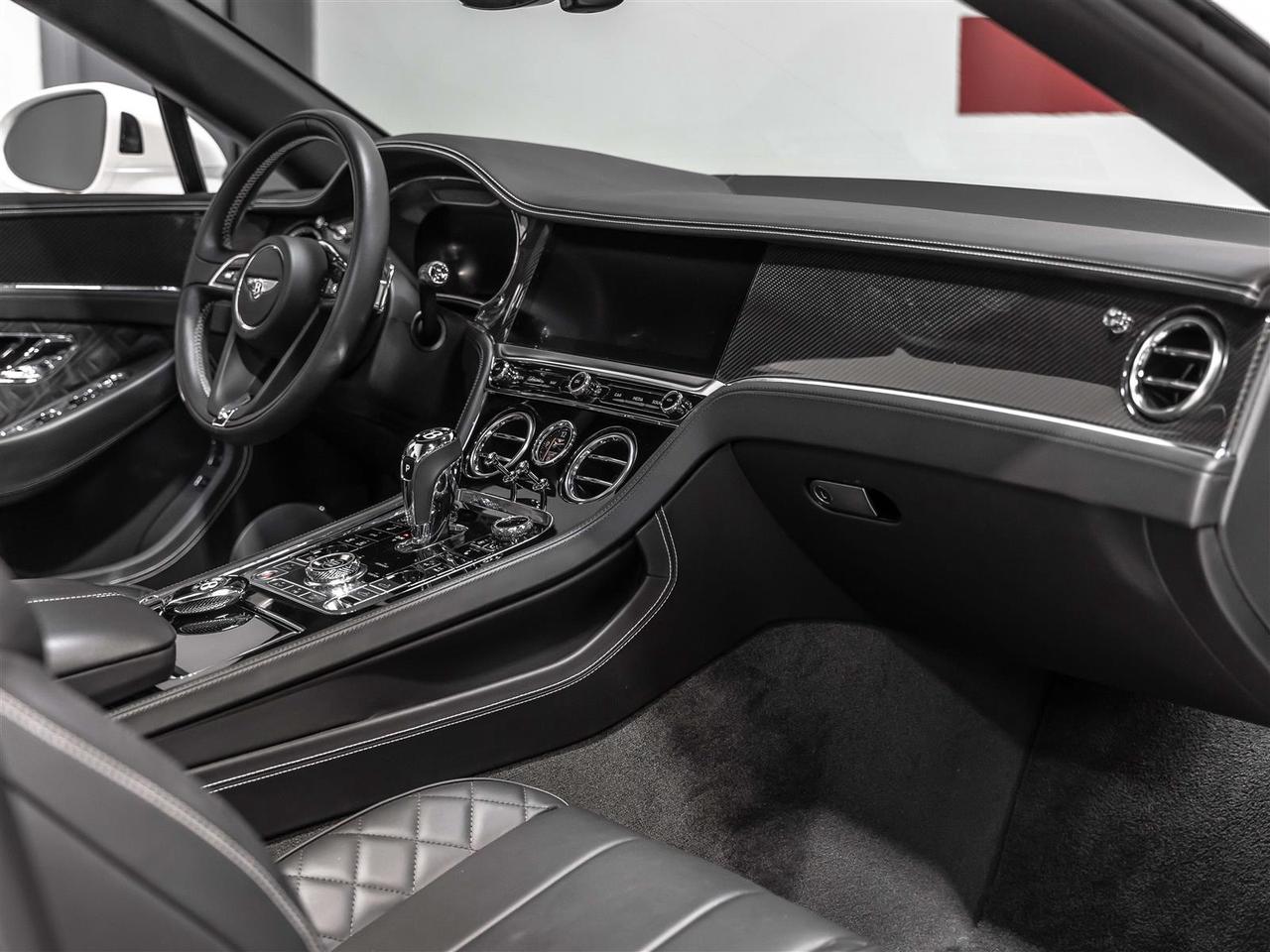 2020 Bentley Continental GT Continental GTC|Accident Free|Canadian Vehicle|Carbon Fiber Interior Trim Photo