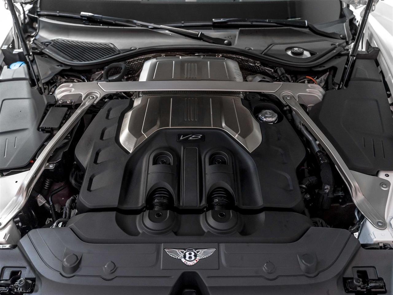 2020 Bentley Continental GT Continental GTC|Accident Free|Canadian Vehicle|Carbon Fiber Interior Trim Photo
