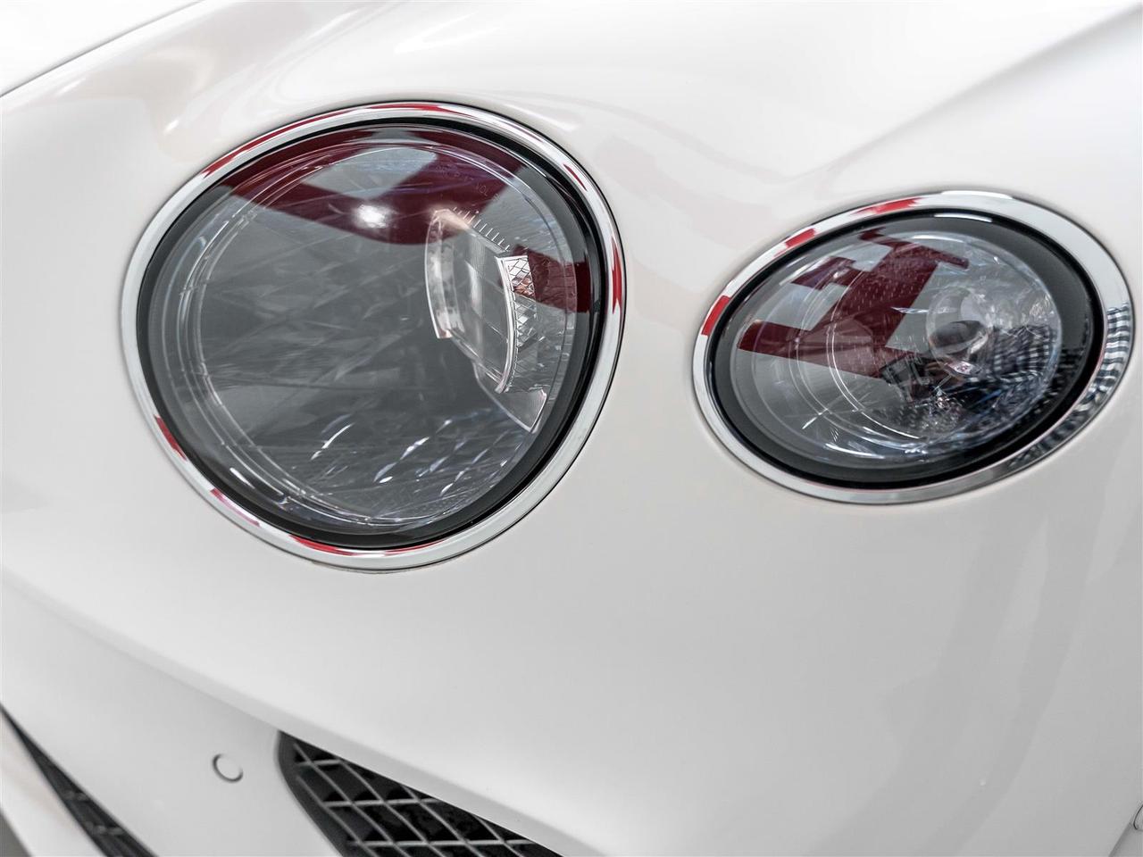 2020 Bentley Continental GT Continental GTC|Accident Free|Canadian Vehicle|Carbon Fiber Interior Trim Photo