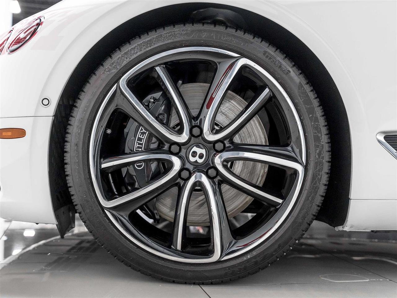 2020 Bentley Continental GT Continental GTC|Accident Free|Canadian Vehicle|Carbon Fiber Interior Trim Photo