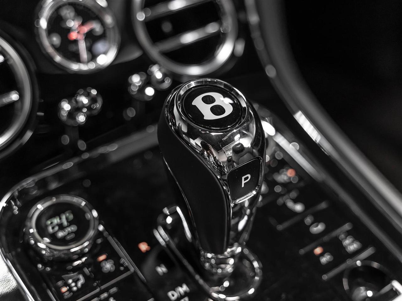 2020 Bentley Continental GT Continental GTC|Accident Free|Canadian Vehicle|Carbon Fiber Interior Trim Photo