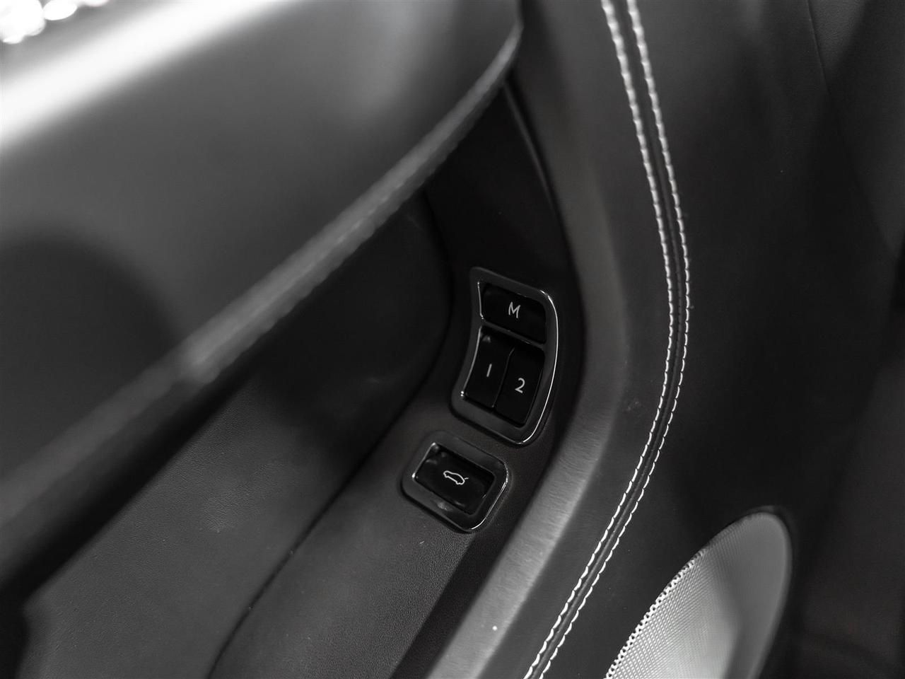 2020 Bentley Continental GT Continental GTC|Accident Free|Canadian Vehicle|Carbon Fiber Interior Trim Photo