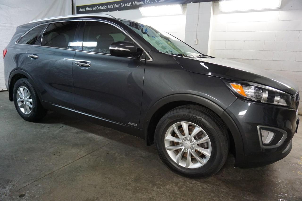 Used 2017 Kia Sorento LX AWD *KIA SERVICE* CERTIFIED BLUETOOTH CAMERA HEATED SEATS CRUISE for sale in Milton, ON