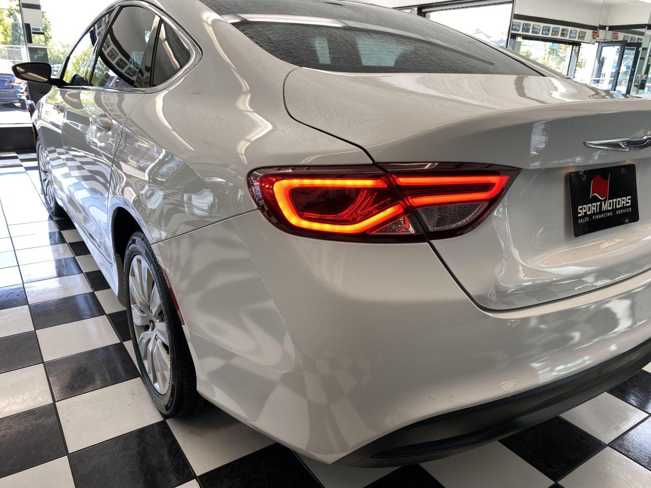 2015 Chrysler 200 LX+New Tires & Brakes+A/C+Tinted Windows - Photo #31