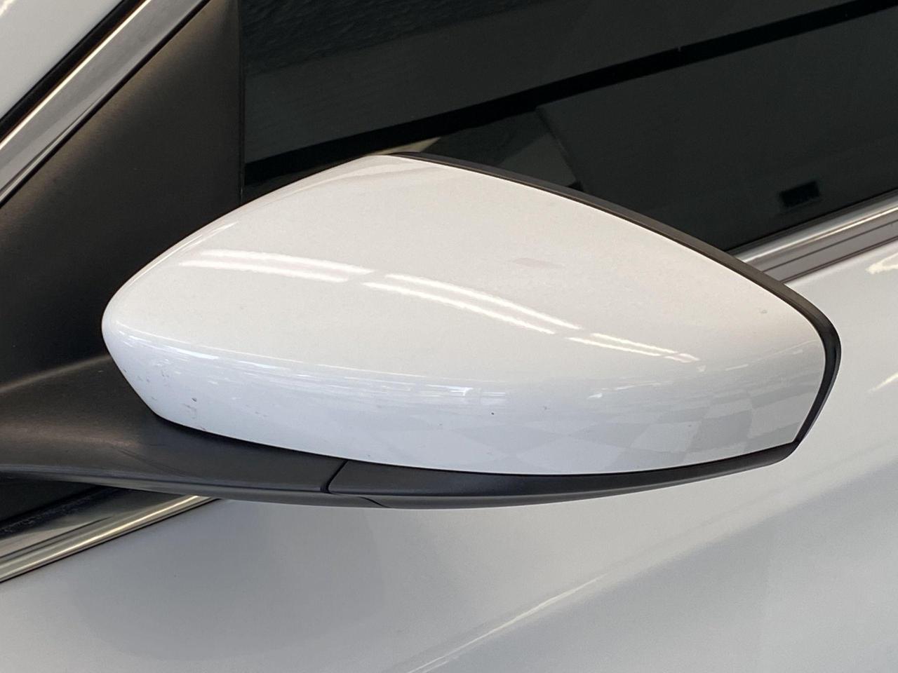 2015 Chrysler 200 LX+New Tires & Brakes+A/C+Tinted Windows - Photo #49