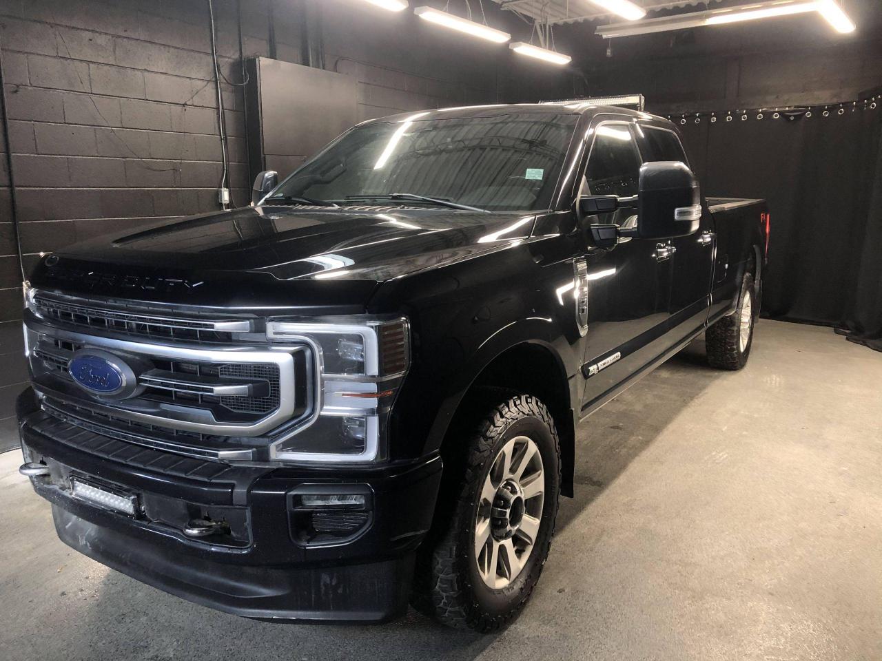 2020 Ford F-250 Platinum FX4 Super Duty /  Clean CarFax - Photo #1
