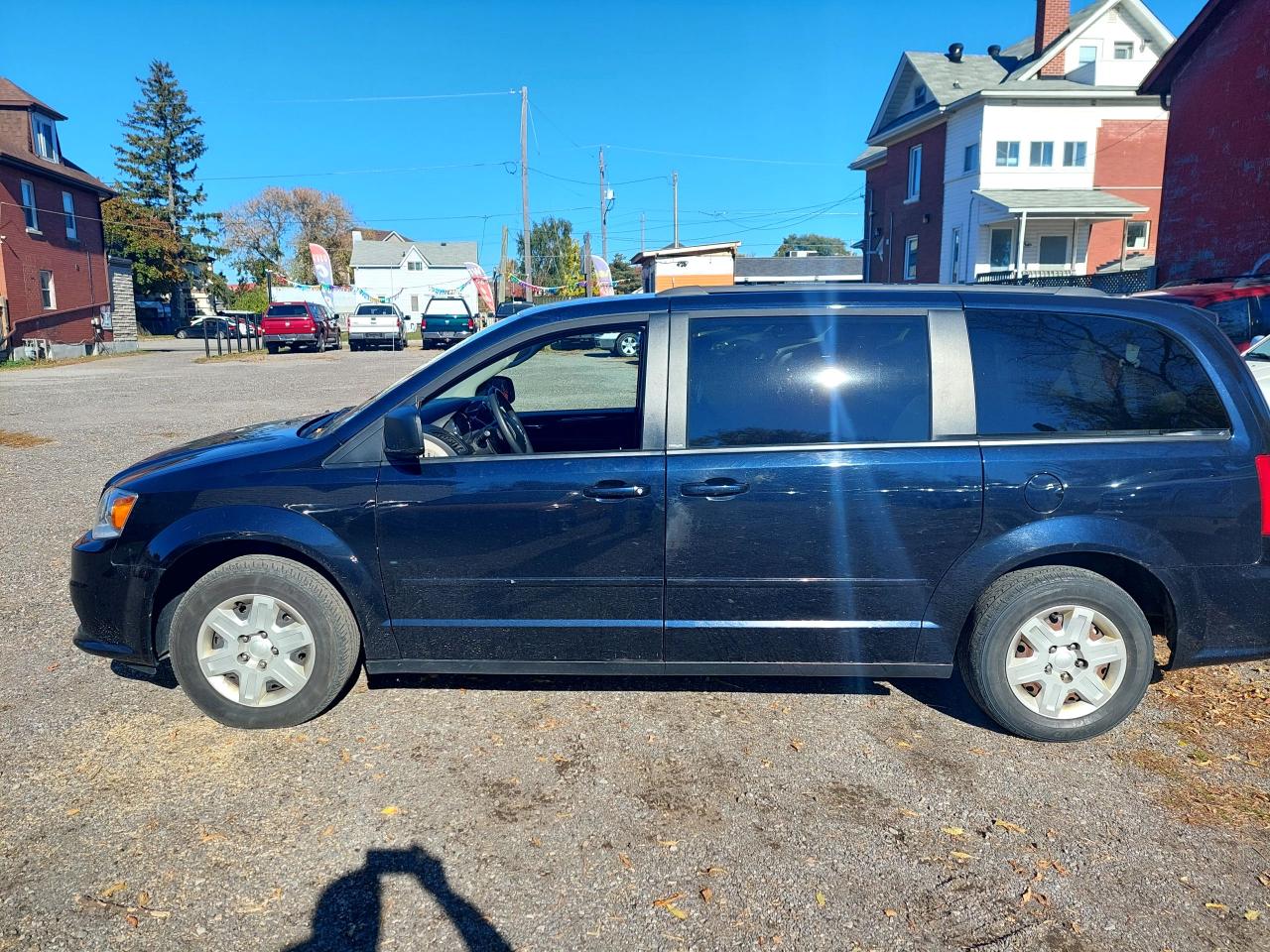 2011 Dodge Grand Caravan SXT - Photo #1