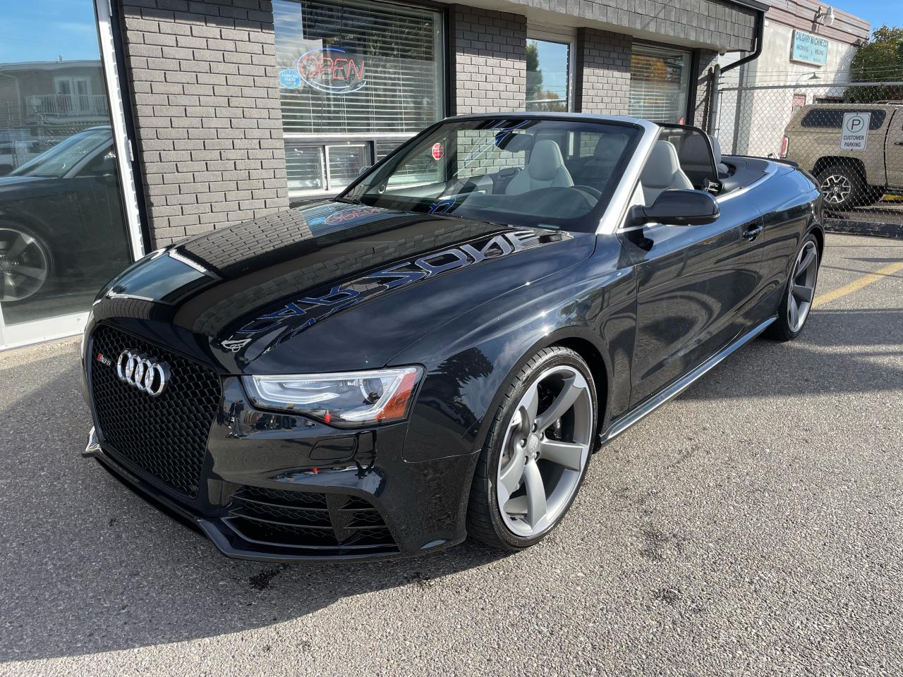2014 Audi RS 5 No Accidents New Tires Low Kms - Photo #16