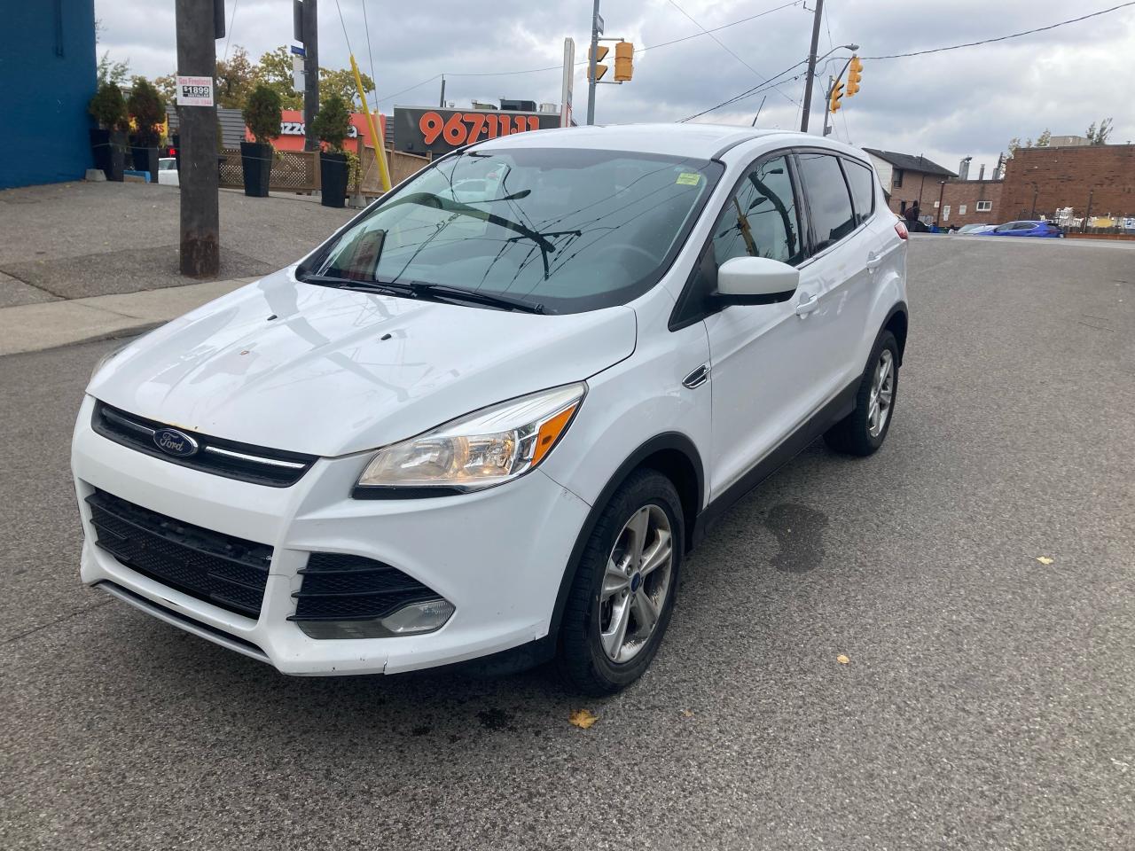 2013 Ford Escape SE/4WD/4CYLIND/AUTO/BLUETOOTH/CERTIFIED/4CYL/1.6L - Photo #1