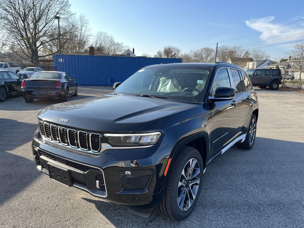 New 2023 Jeep Grand Cherokee Overland for sale in Sarnia, ON