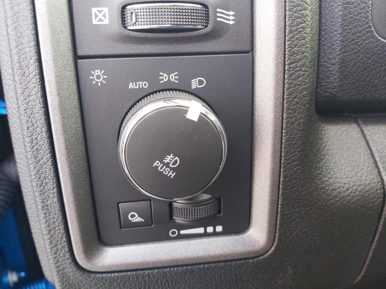 2022 RAM 1500 Classic TRADESMAN Photo