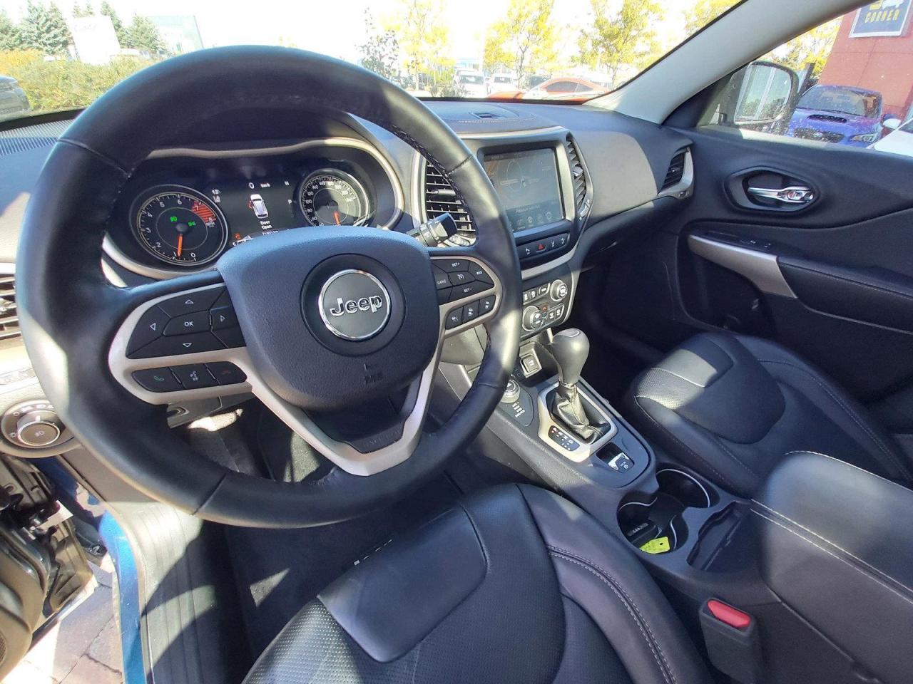 2018 Jeep Cherokee Limited Photo3