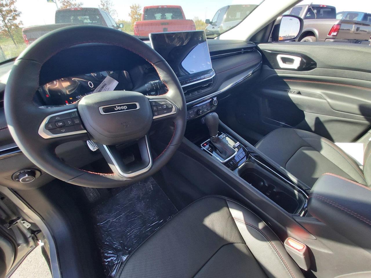 2022 Jeep Compass Trailhawk Photo3