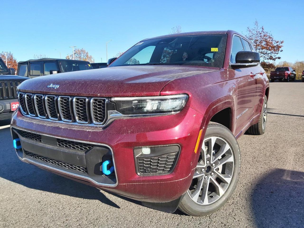 2022 Jeep Grand Cherokee 4xe Overland Photo2