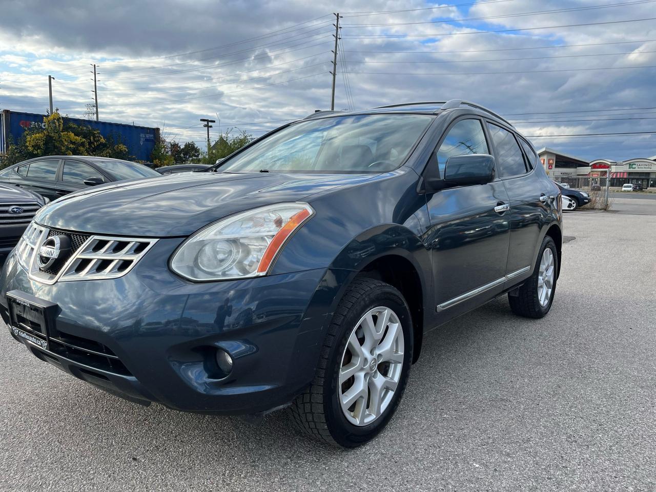 2013 Nissan Rogue SL - Photo #1