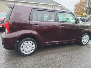 2011 Scion xB XB, ACCIDENT FREE, BLUETOOTH, POWER GROUP, 245 KM - Photo #5