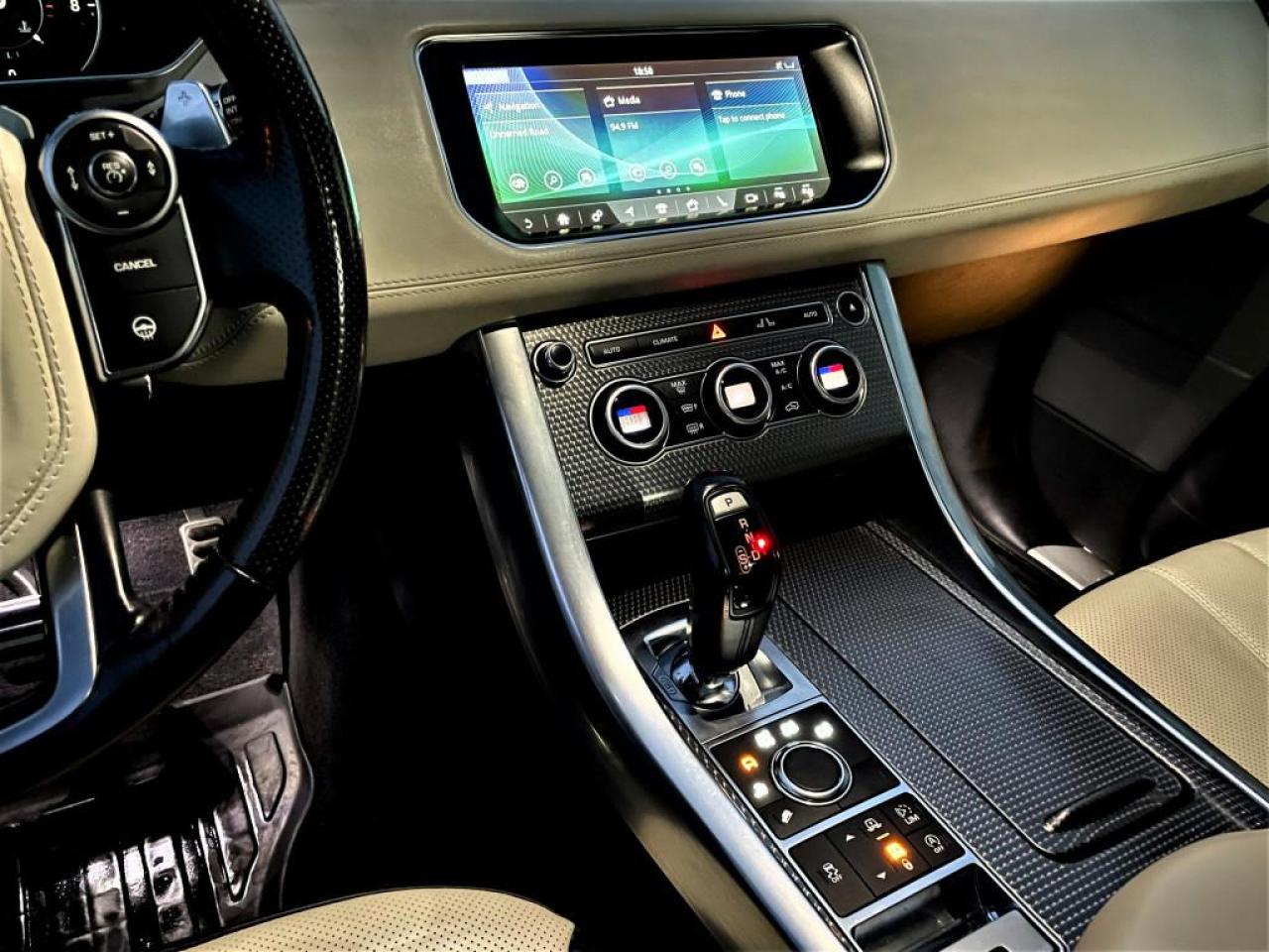 2017 Land Rover Range Rover Sport SPORT|AIR SUSPENSION|PANORAMIC|V6 HSE|PREMIUM AUDIO|LEATHER Photo2