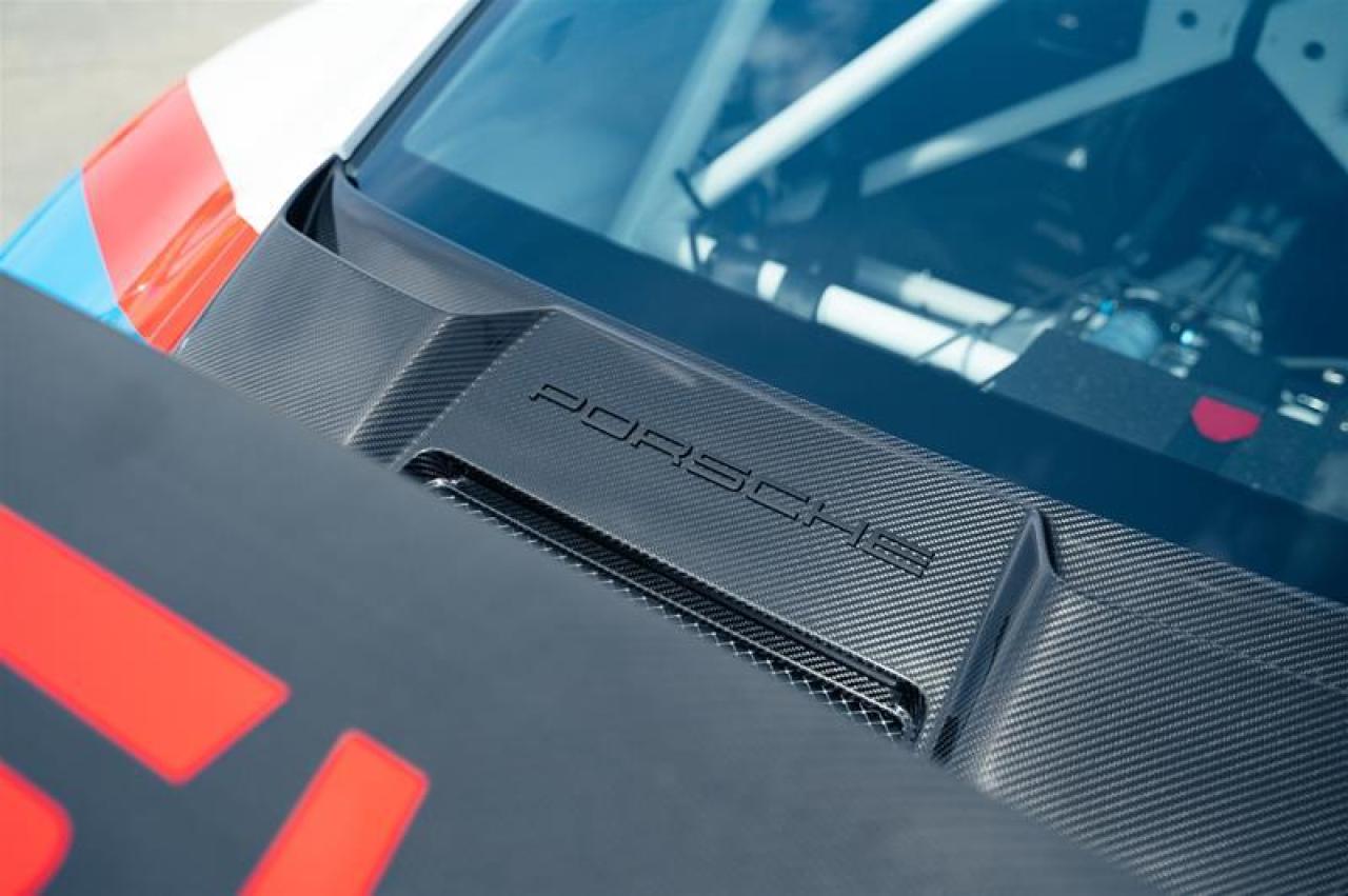 9180496
