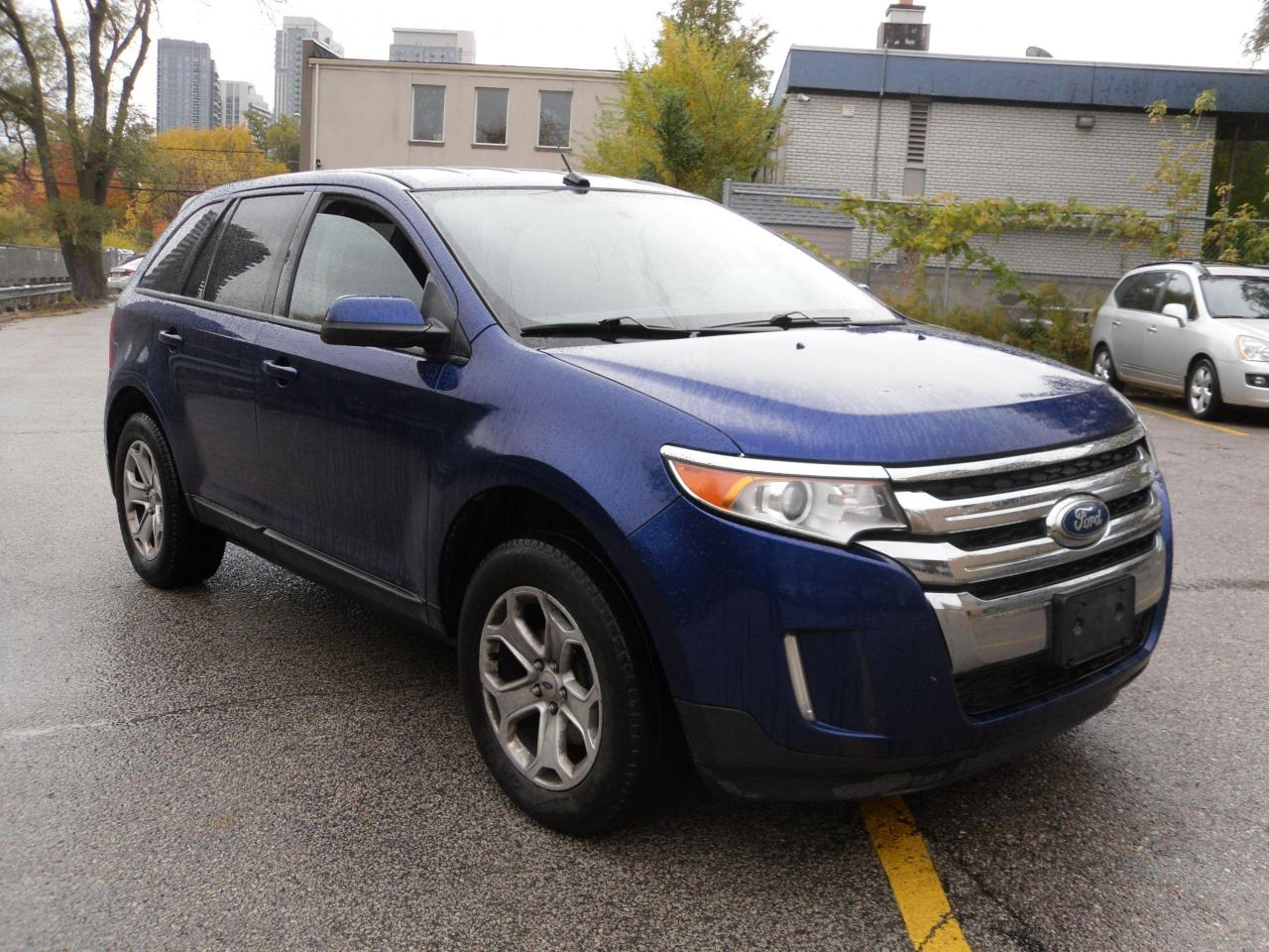 2013 Ford Edge SEL - Photo #2