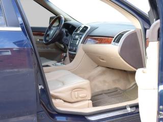 2007 Cadillac SRX As IS V6AWD Sunroof LeatherHeatedSeats Park Assist - Photo #16
