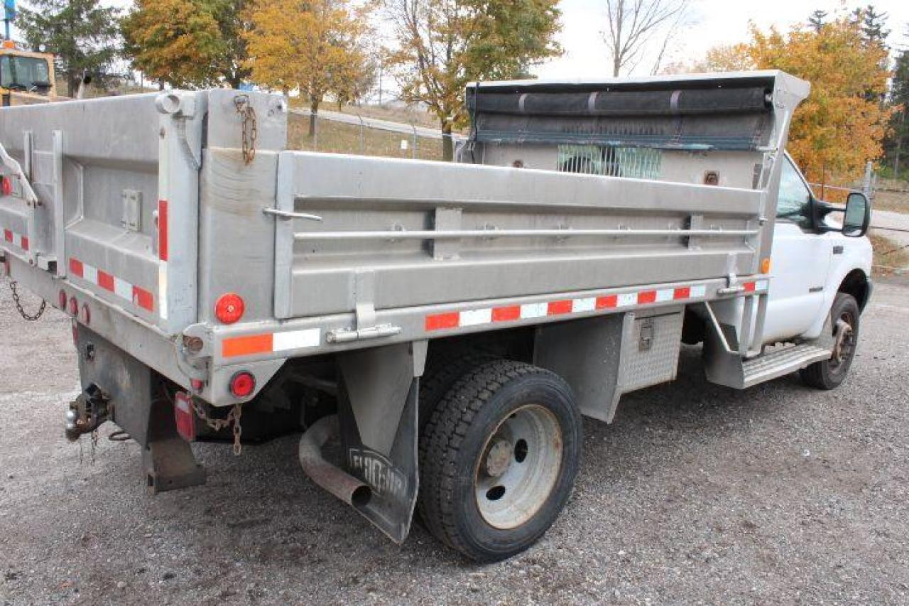 2002 Ford F-450  Photo3