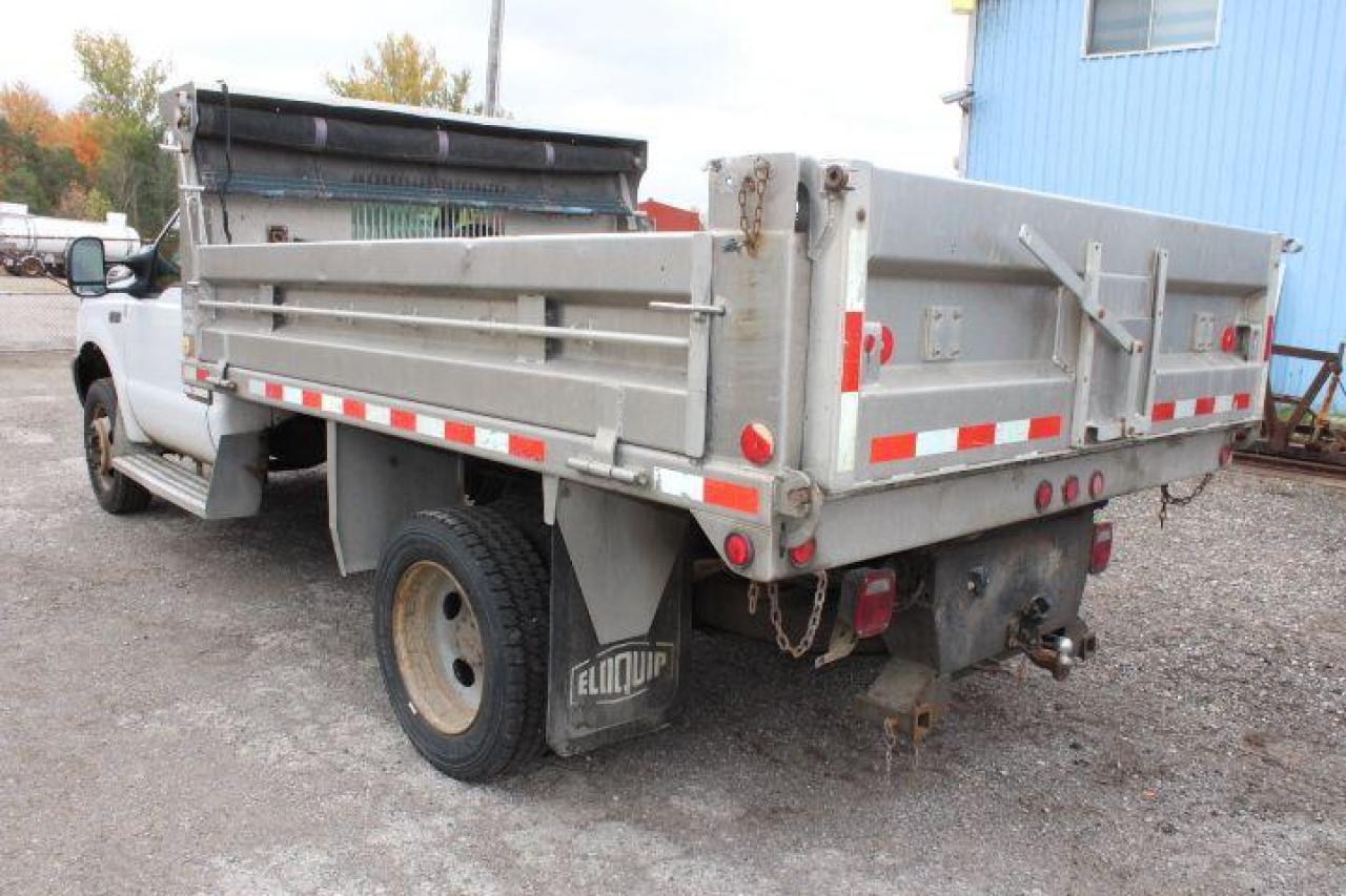 2002 Ford F-450  Photo4