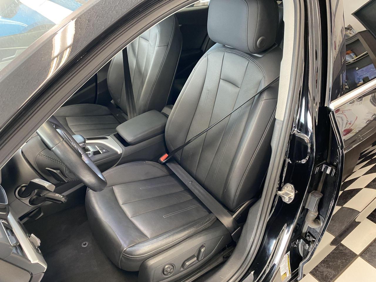 2017 Audi A4 Quattro+Audi Pre Sense+ApplePlay+Clean Carfax - Photo #18