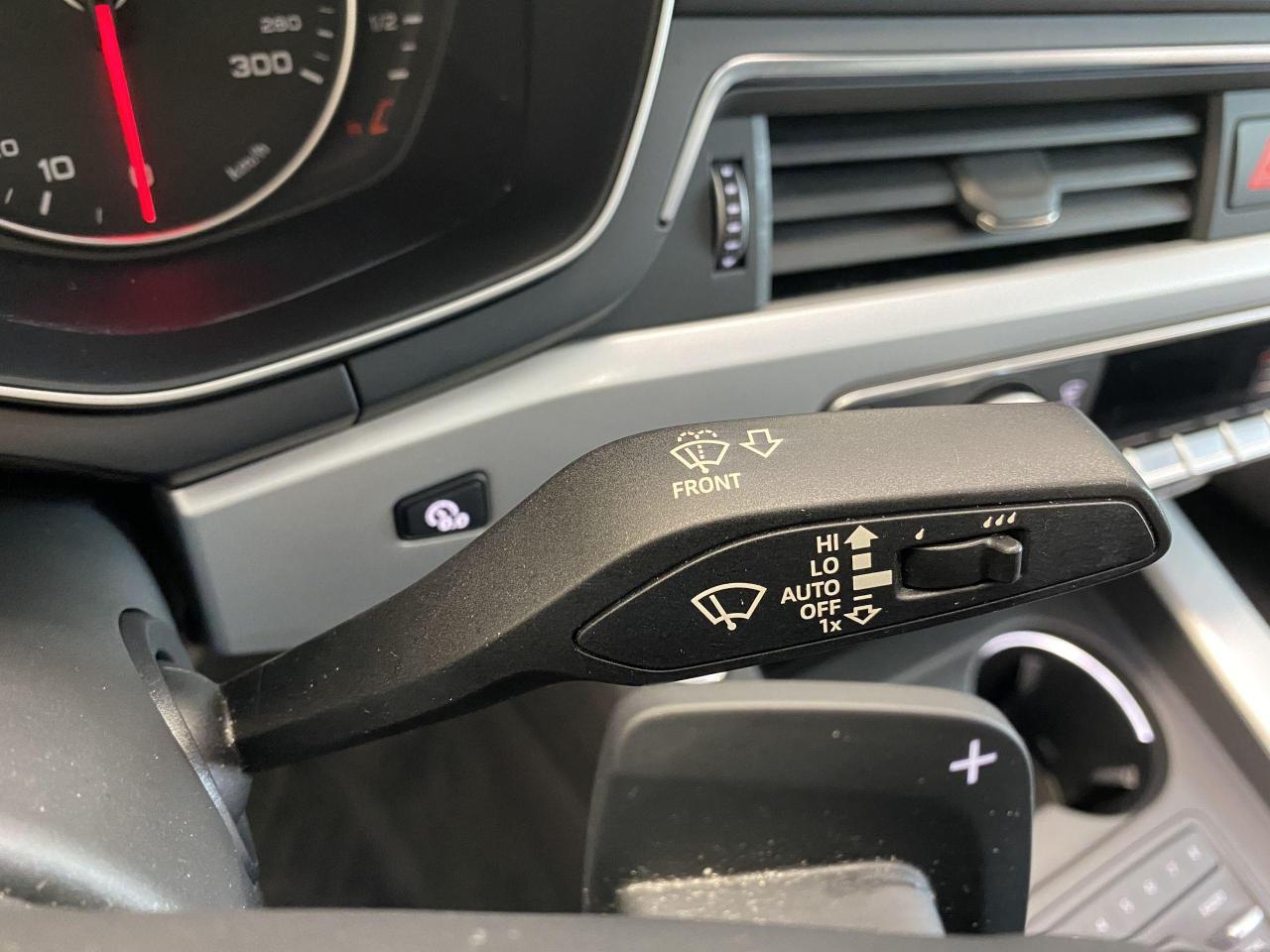 2017 Audi A4 Quattro+Audi Pre Sense+ApplePlay+Clean Carfax - Photo #51