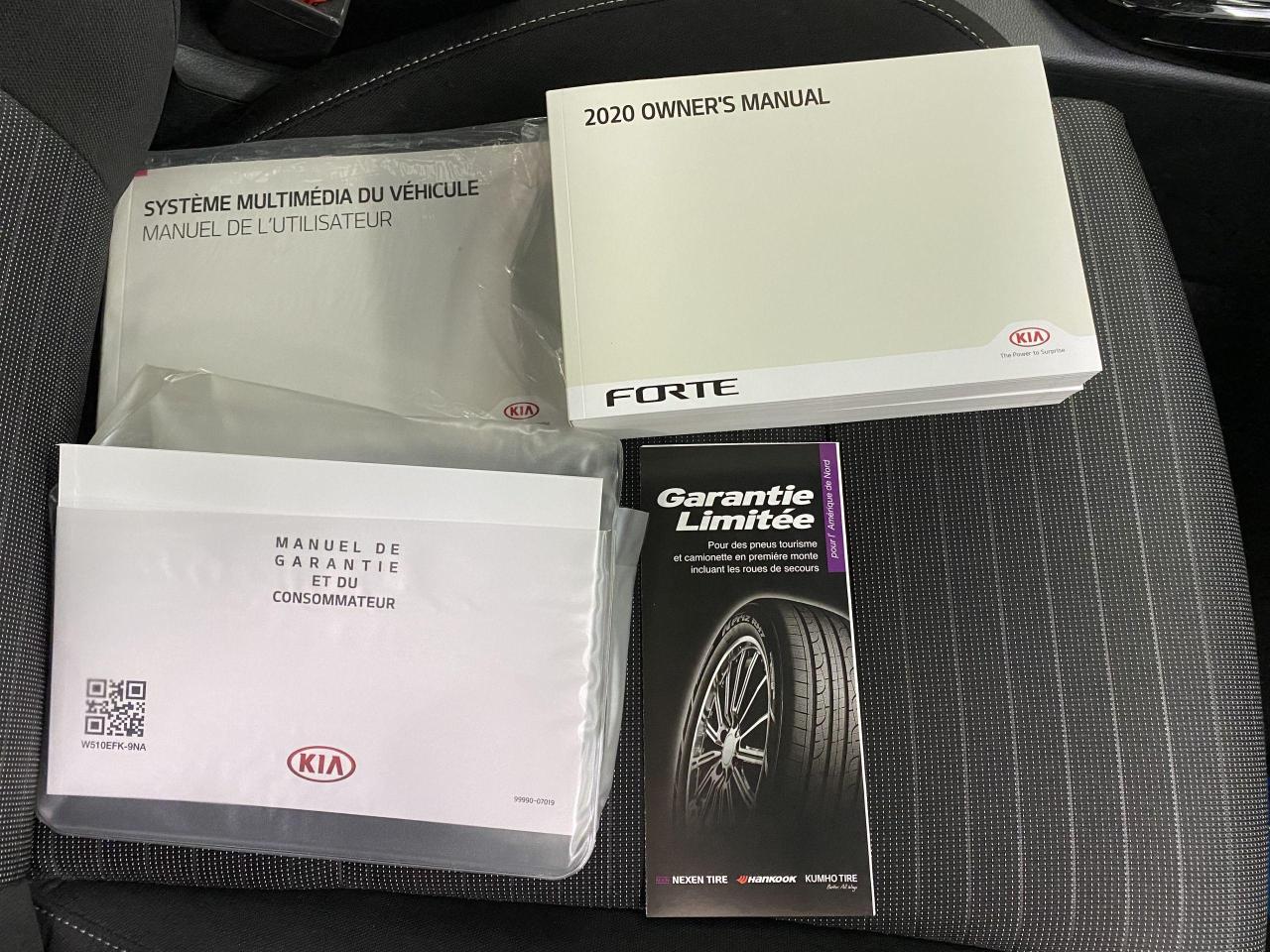 2020 Kia Forte EX+Alloys+LaneKeep+BlindSpot+ApplePlay+CleanCarfax - Photo #24