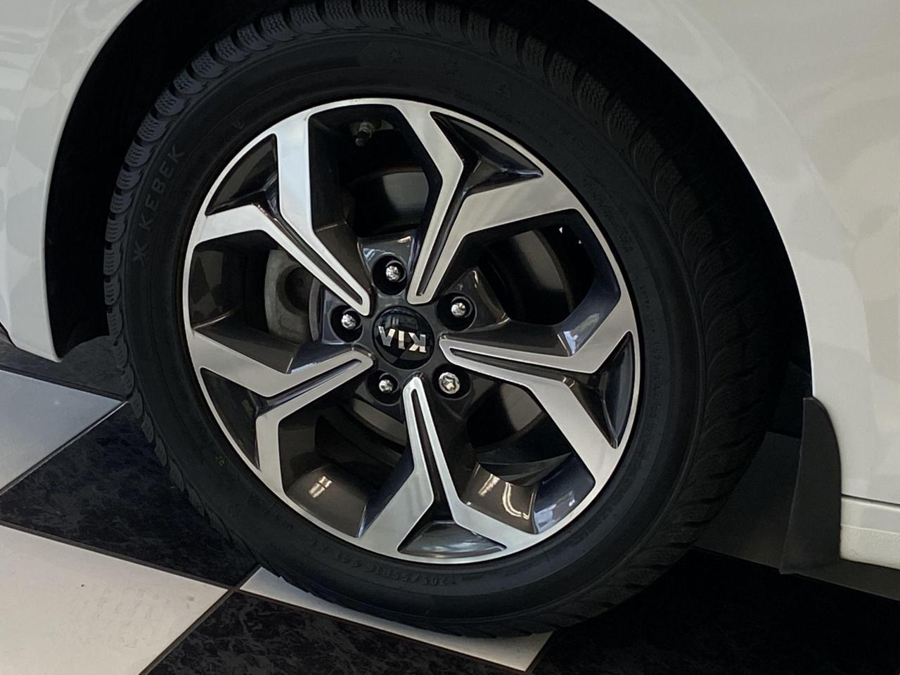 2020 Kia Forte EX+Alloys+LaneKeep+BlindSpot+ApplePlay+CleanCarfax - Photo #40