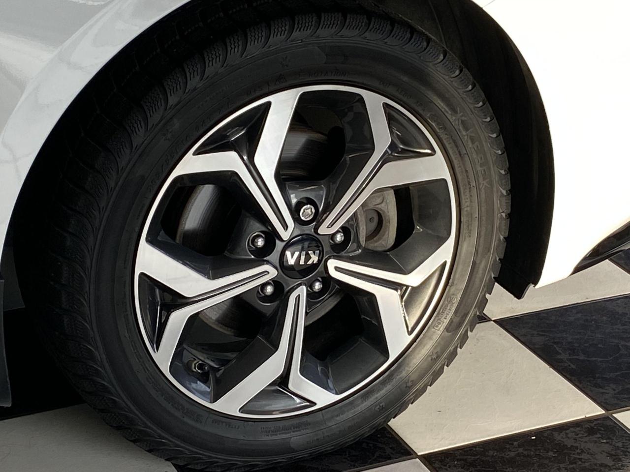 2020 Kia Forte EX+Alloys+LaneKeep+BlindSpot+ApplePlay+CleanCarfax - Photo #43