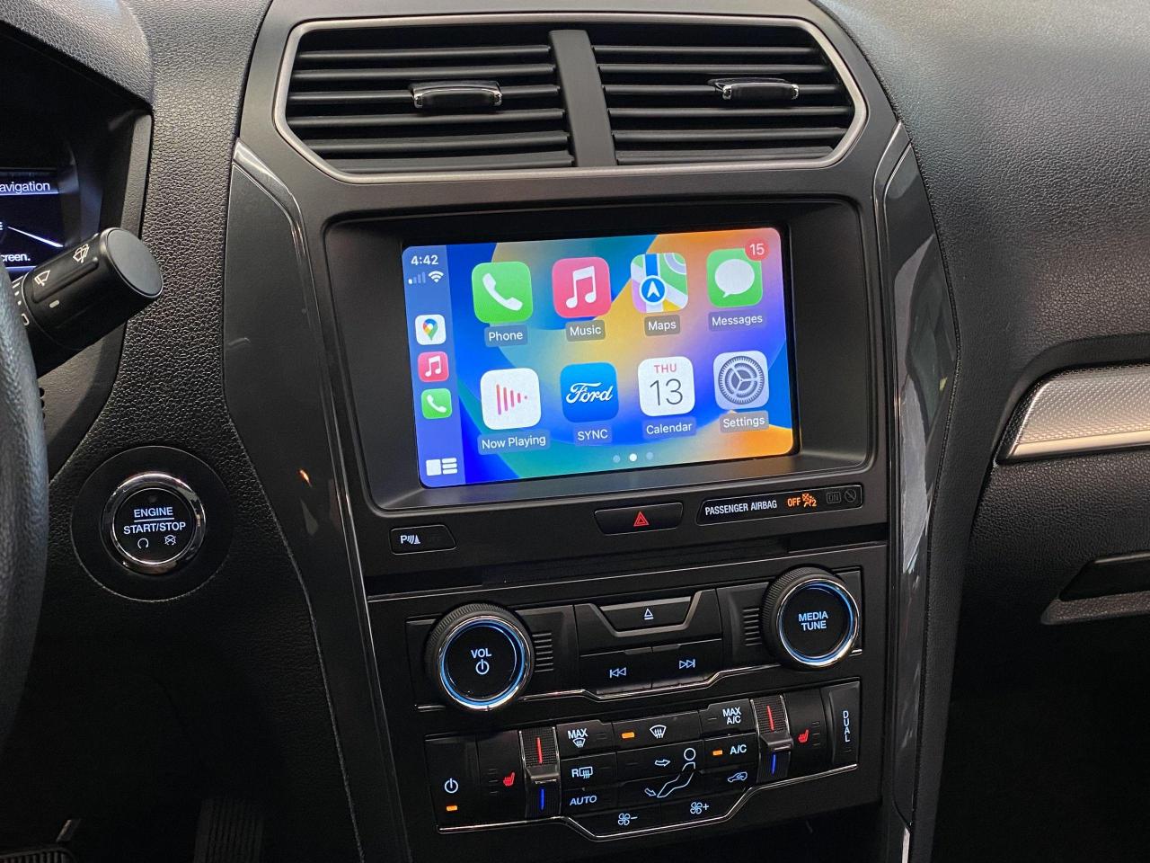 2018 Ford Explorer XLT AWD+New Tires+Pano Roof+7 PASS+CLEAN CARFAX - Photo #10