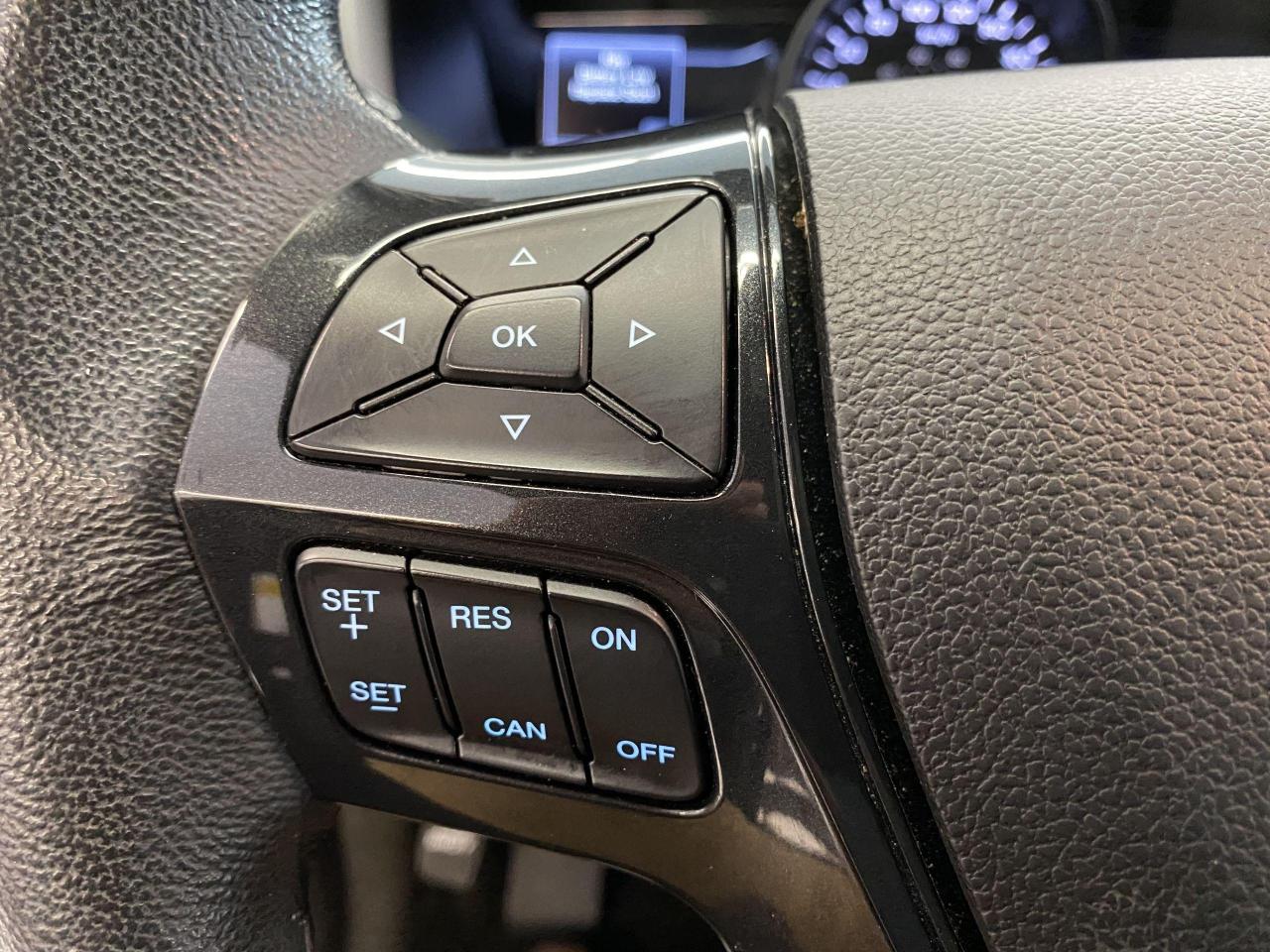 2018 Ford Explorer XLT AWD+New Tires+Pano Roof+7 PASS+CLEAN CARFAX - Photo #47