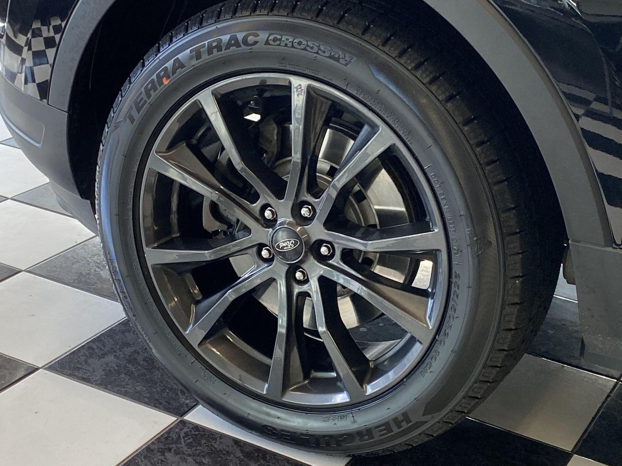 2018 Ford Explorer XLT AWD+New Tires+Pano Roof+7 PASS+CLEAN CARFAX - Photo #52