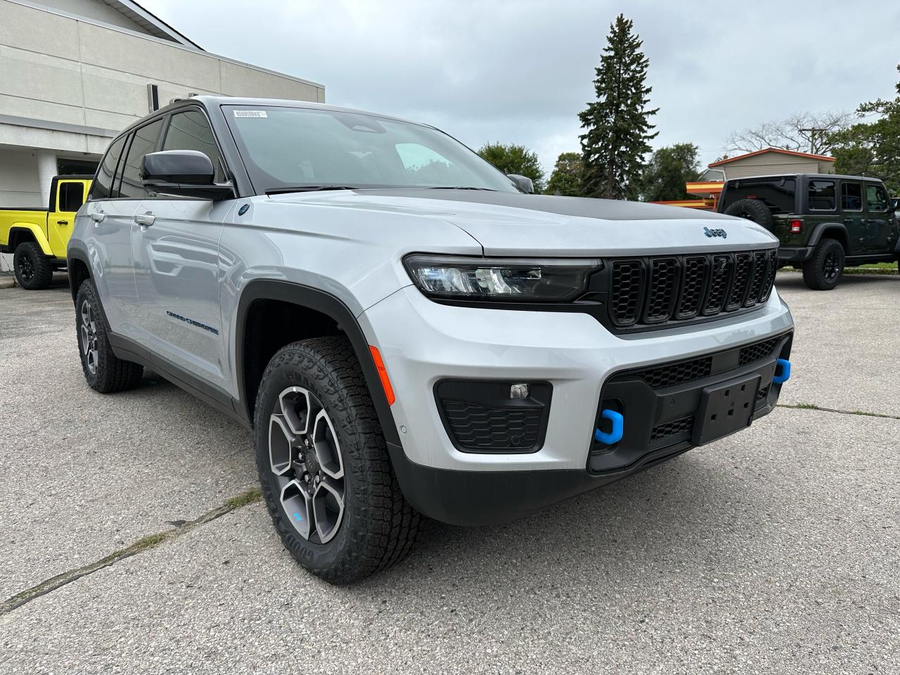 New 2022 Jeep Grand Cherokee 4xe Trailhawk for sale in Goderich, ON