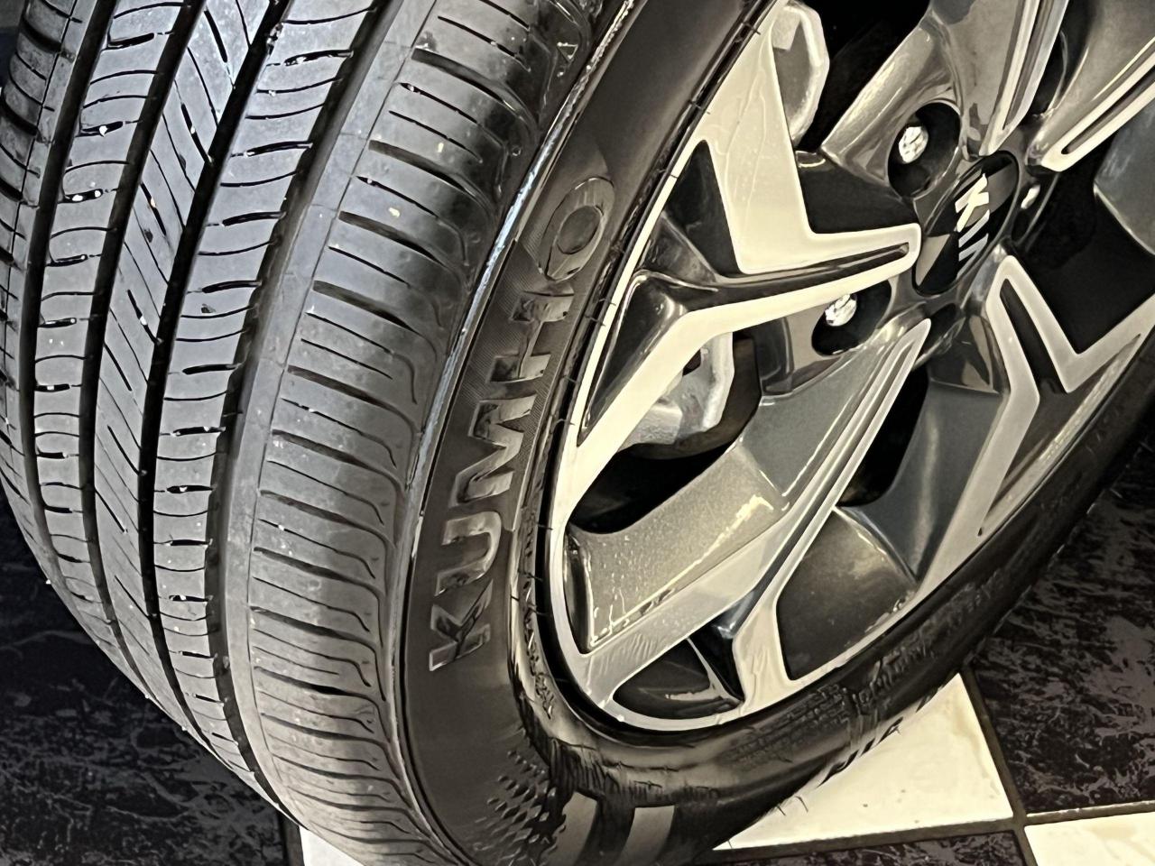 2020 Kia Forte EX+Alloys+LaneKeep+BlindSpot+ApplePlay+CleanCarfax - Photo #12