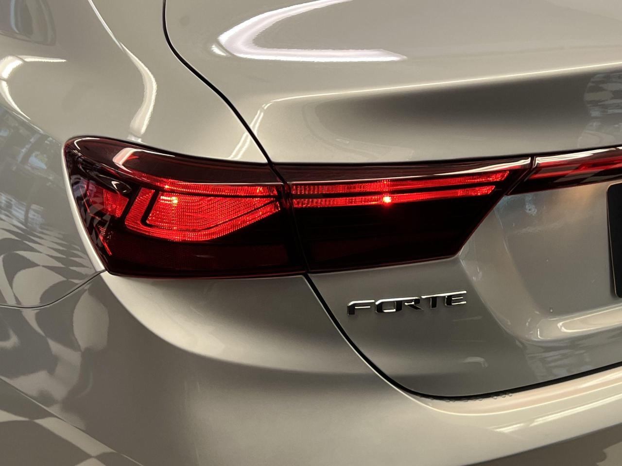2020 Kia Forte EX+Alloys+LaneKeep+BlindSpot+ApplePlay+CleanCarfax - Photo #55
