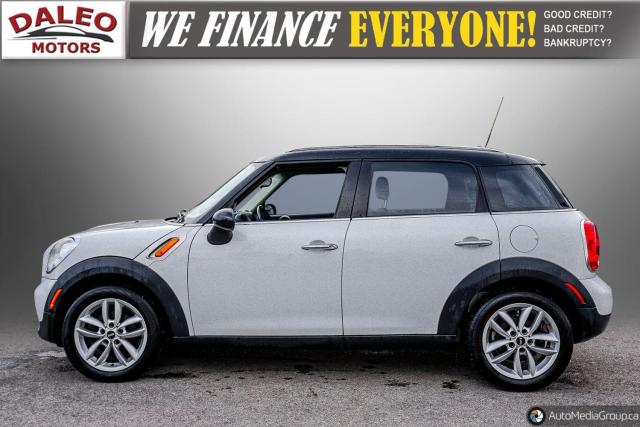 2011 MINI Cooper Countryman 6 spd / PANOROOF / H. SEATS / LEATHER Photo5