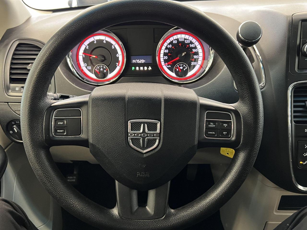 2017 Dodge Grand Caravan CVP+Cruise Control+A/C+ACCIDENT FREE - Photo #9