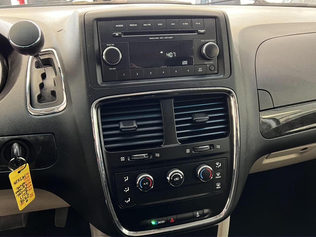2017 Dodge Grand Caravan CVP+Cruise Control+A/C+ACCIDENT FREE - Photo #10