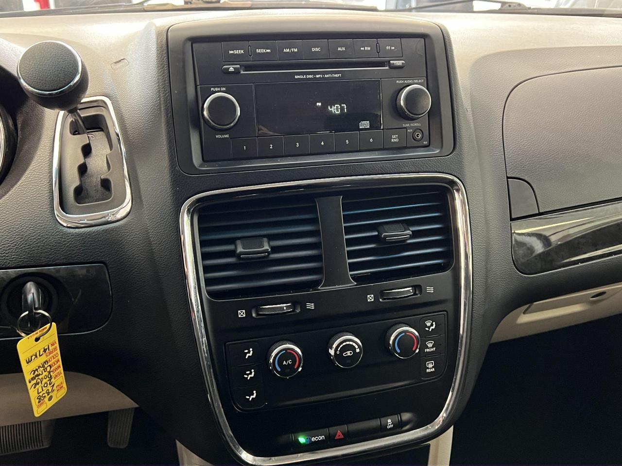 2017 Dodge Grand Caravan CVP+Cruise Control+A/C+ACCIDENT FREE Photo75