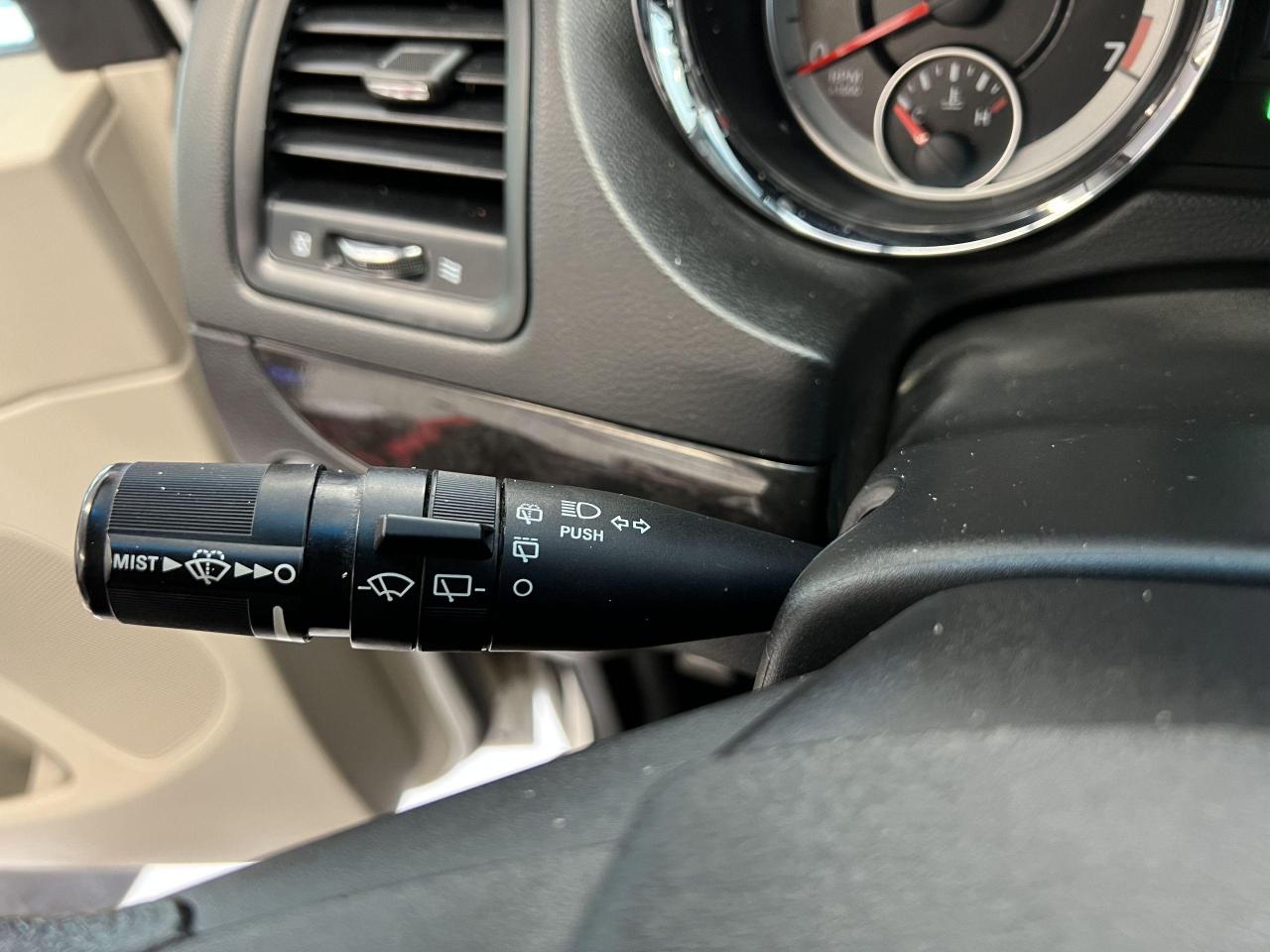 2017 Dodge Grand Caravan CVP+Cruise Control+A/C+ACCIDENT FREE - Photo #32