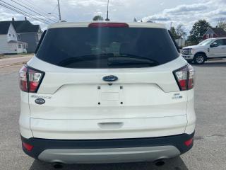 2017 Ford Escape SE - Photo #5