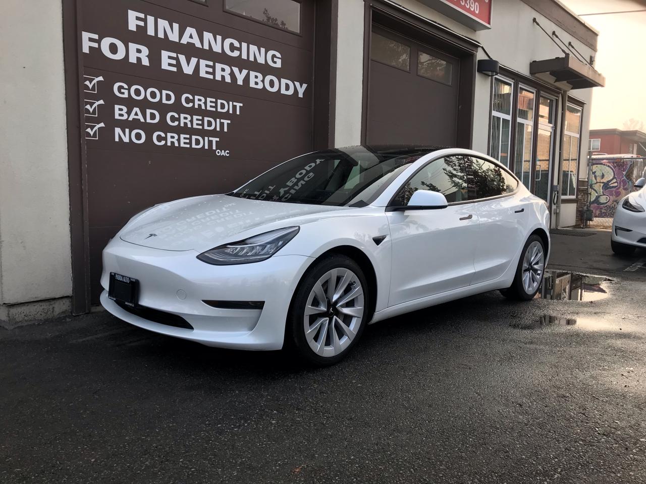 Used 2022 Tesla Model 3 Standard Range Plus, Up Graded Wheels, NO PST!! for sale in Abbotsford, BC